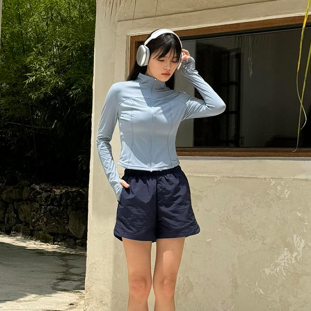 여성 핑거홀 집업 래쉬가드 스모키블루