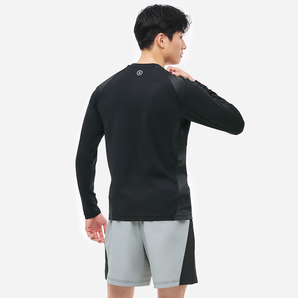 맨 모션 릴렉스핏 래쉬가드 블랙